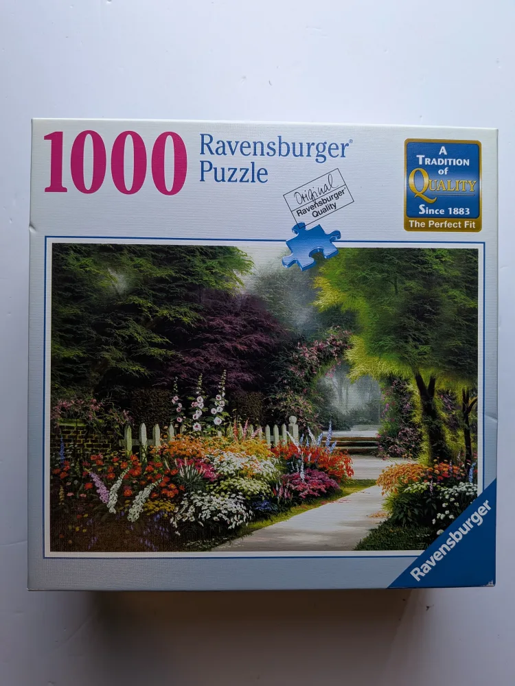 Ravensburger 1000 Piece Puzzle thumbnail
