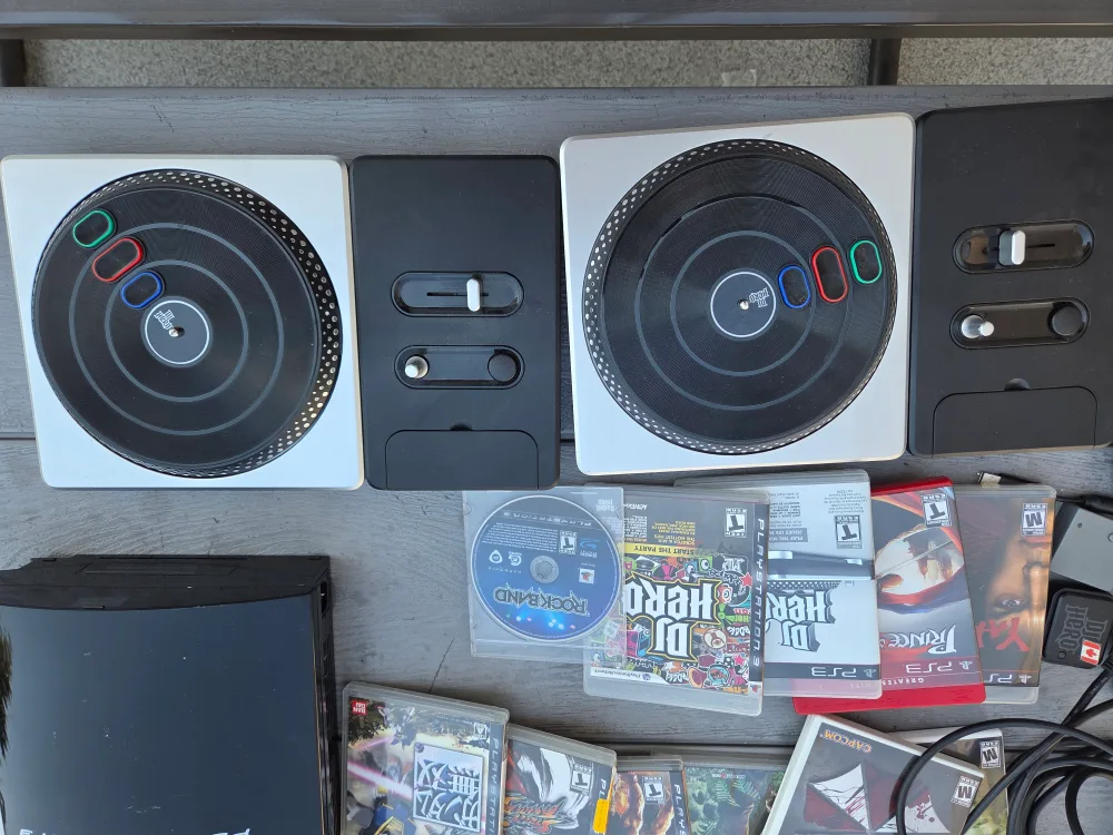 PlayStation 3 Console with Games and Accessories image indicator(3)