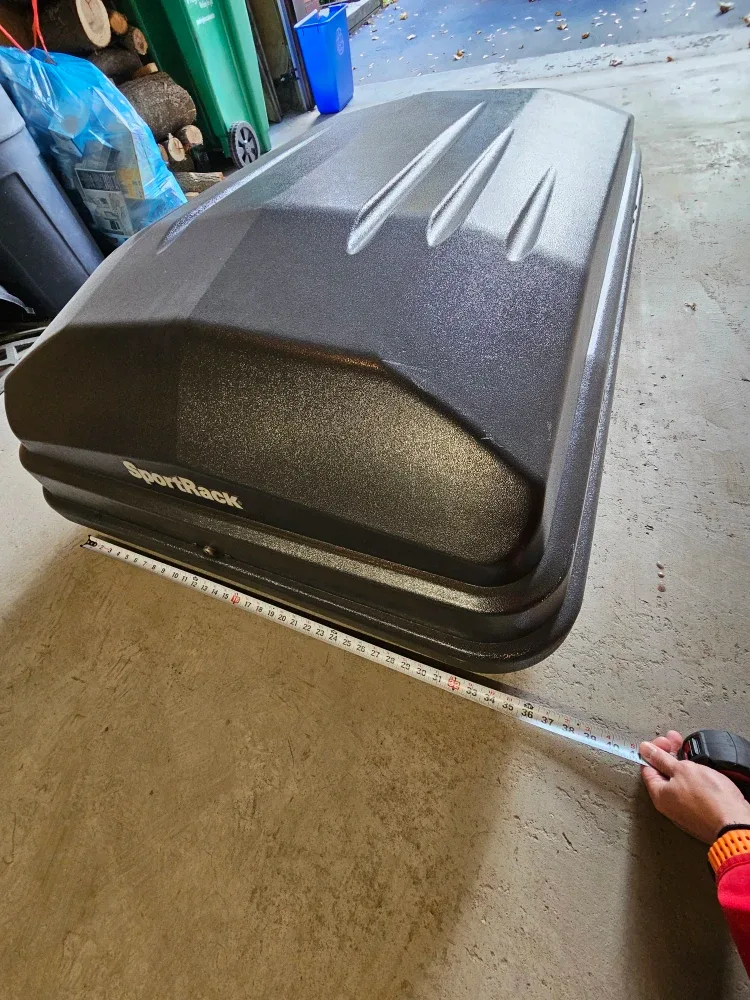 SportRack Vista XL Cargo Box image indicator(5)