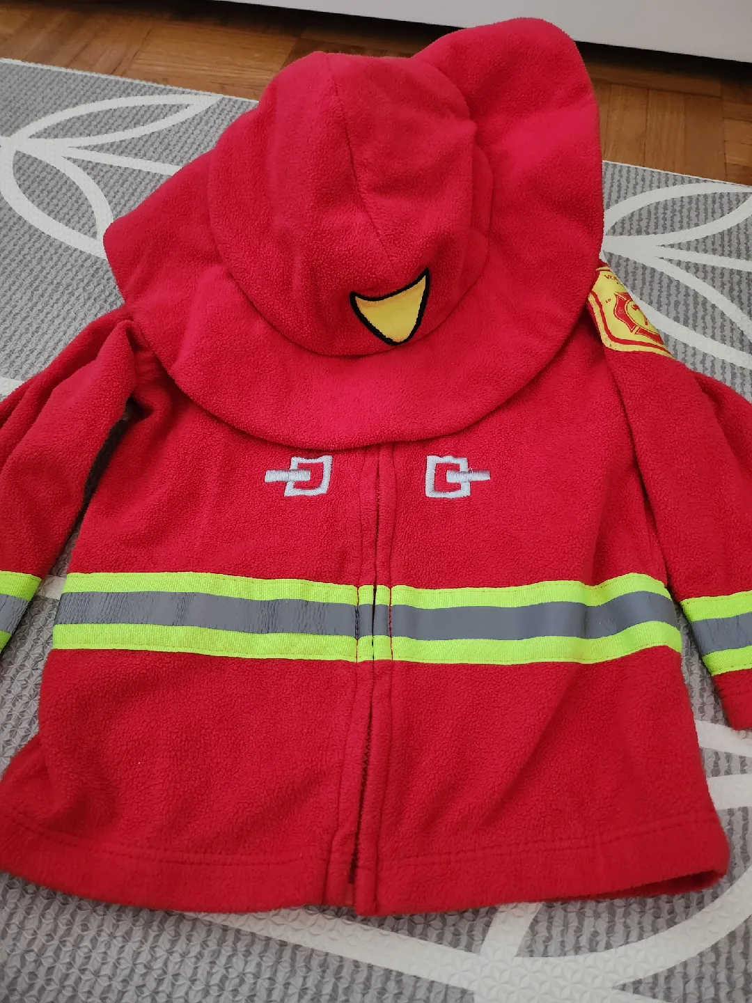 18m baby firefighter hoodie /costume image indicator(2)