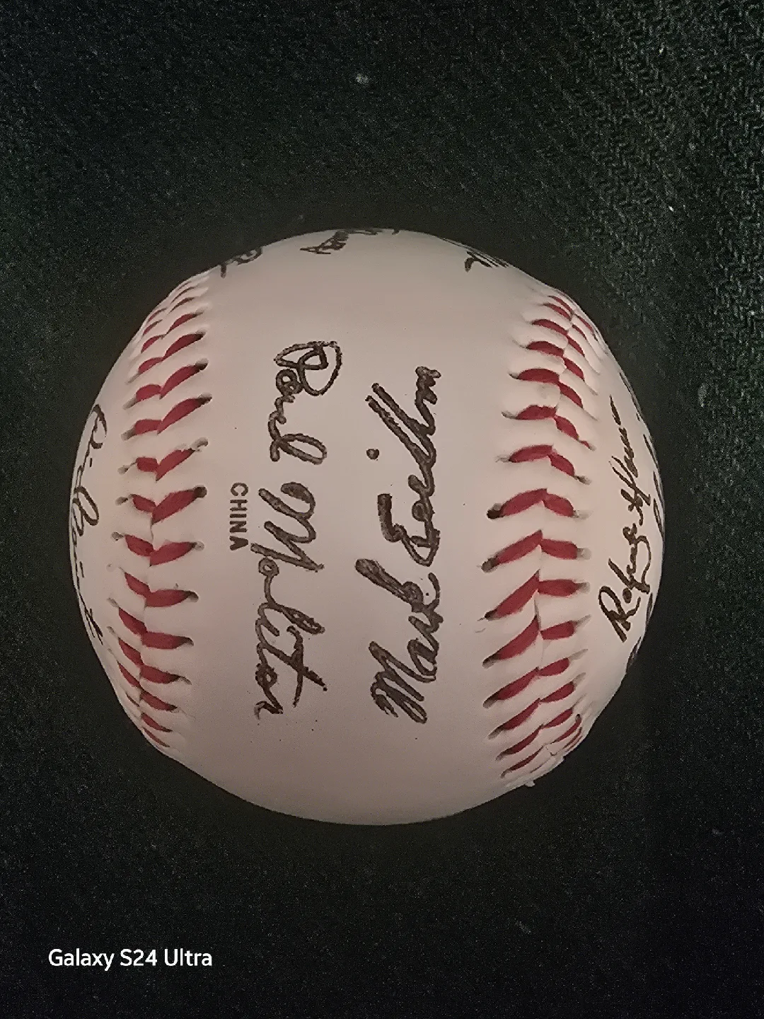 Autographed Baseball image indicator(3)