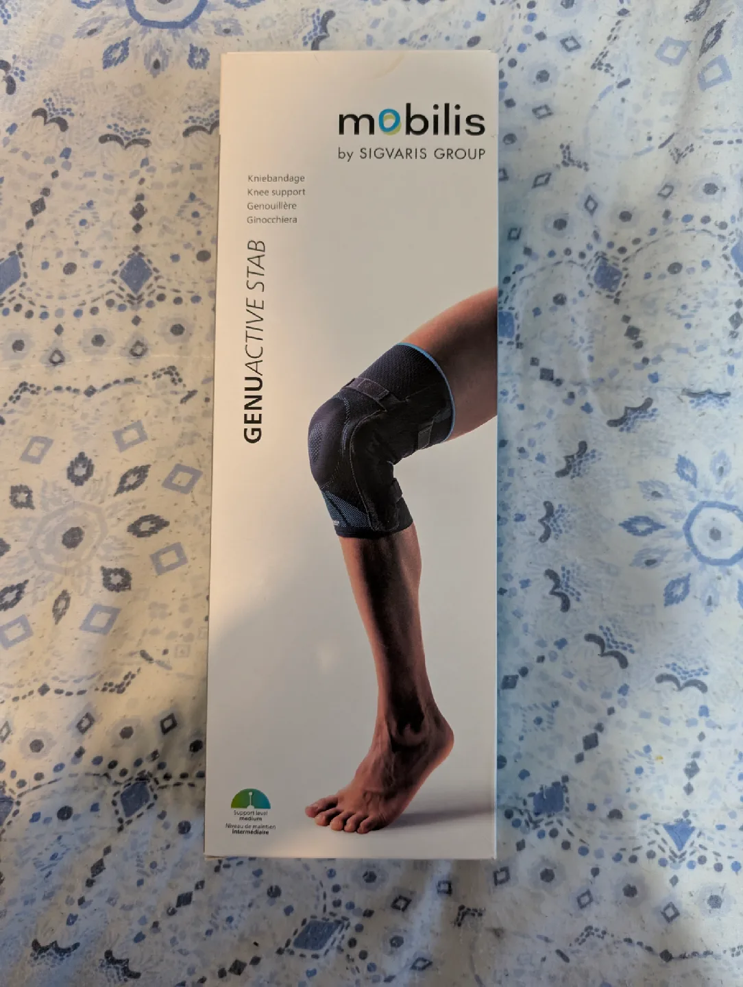Mobilis GenuActive Stab Knee Brace, Size Medium image indicator(2)