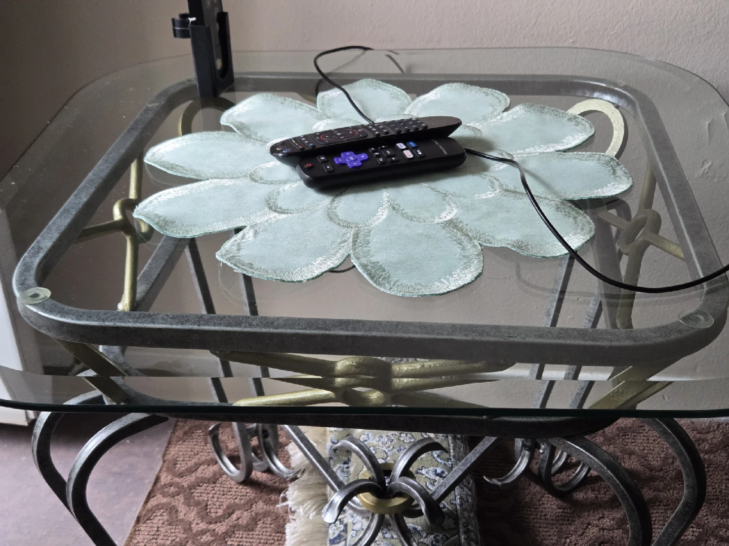 Glass Top Coffee Table 3pcs - photo 2