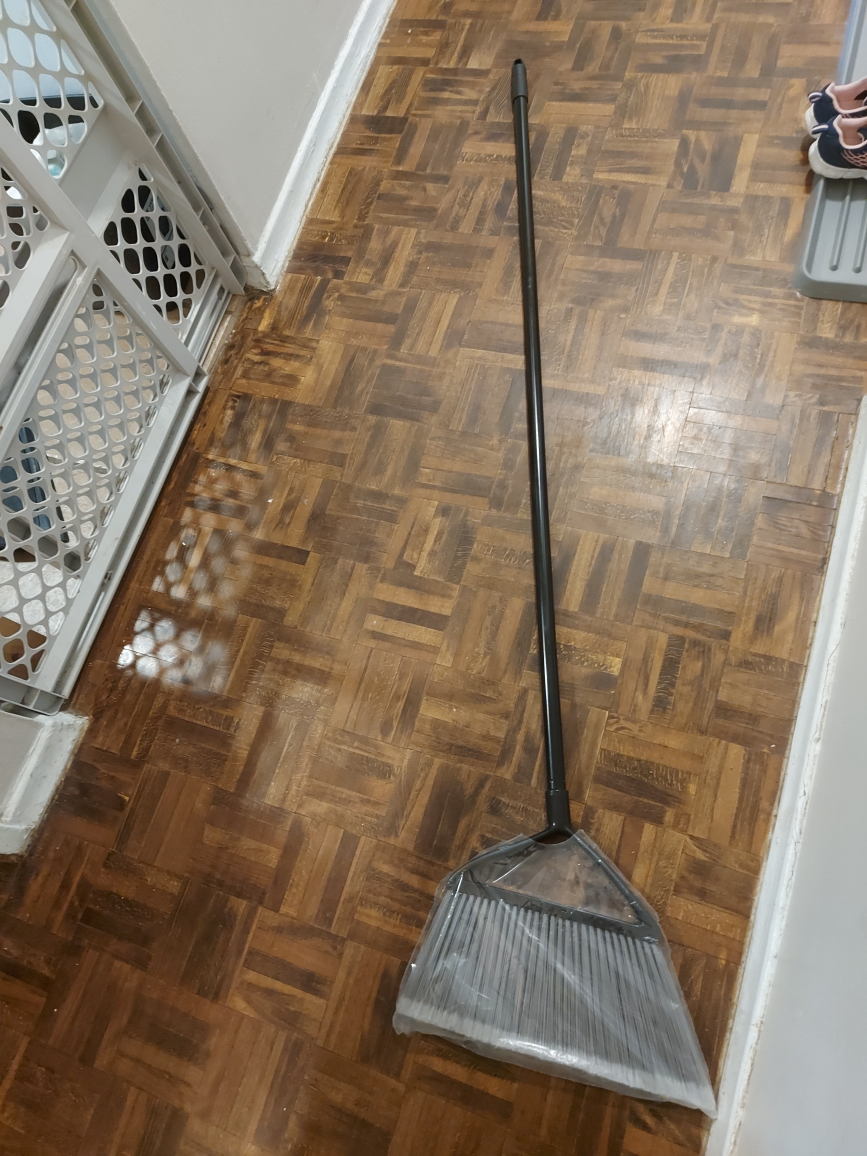 Broom - photo 2
