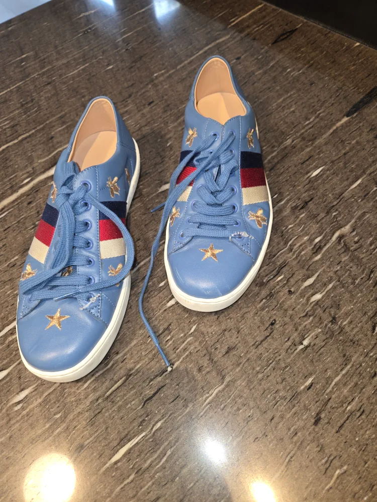 Gucci Blue Leather Sneakers size 9 thumbnail