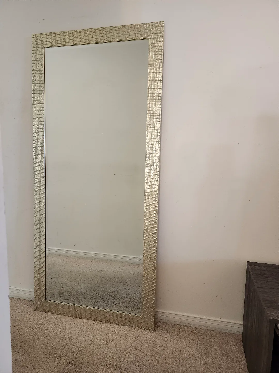 New Full Length Mirror with Mosaic Frame image indicator(3)