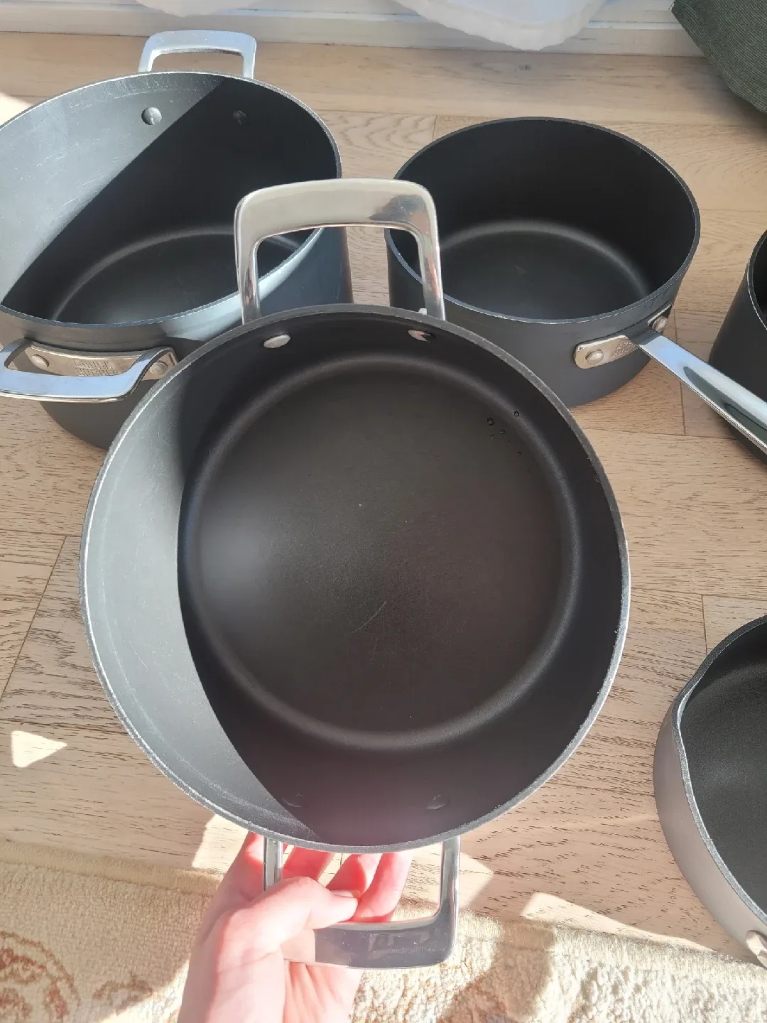 Chuck Hughes Cookware Set - Pots and Pans- Moving sale image indicator(6)
