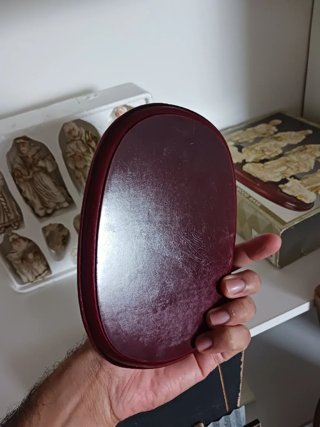 11-Piece Christmas Scene Wooden Base – Baby Jesus, Mary & others image indicator(4)