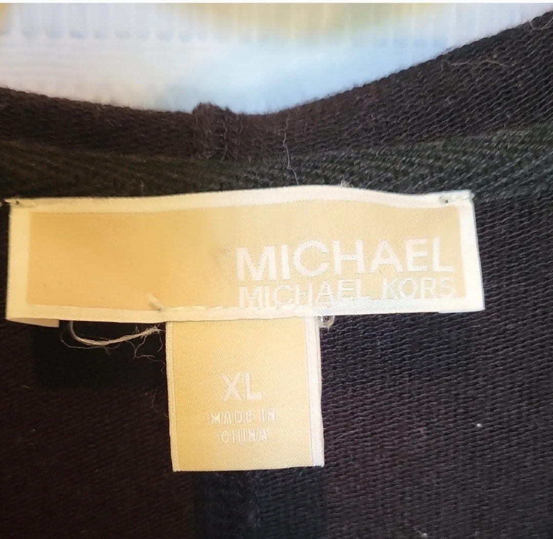 Black  Micheal Kors  hoddie , image indicator(2)