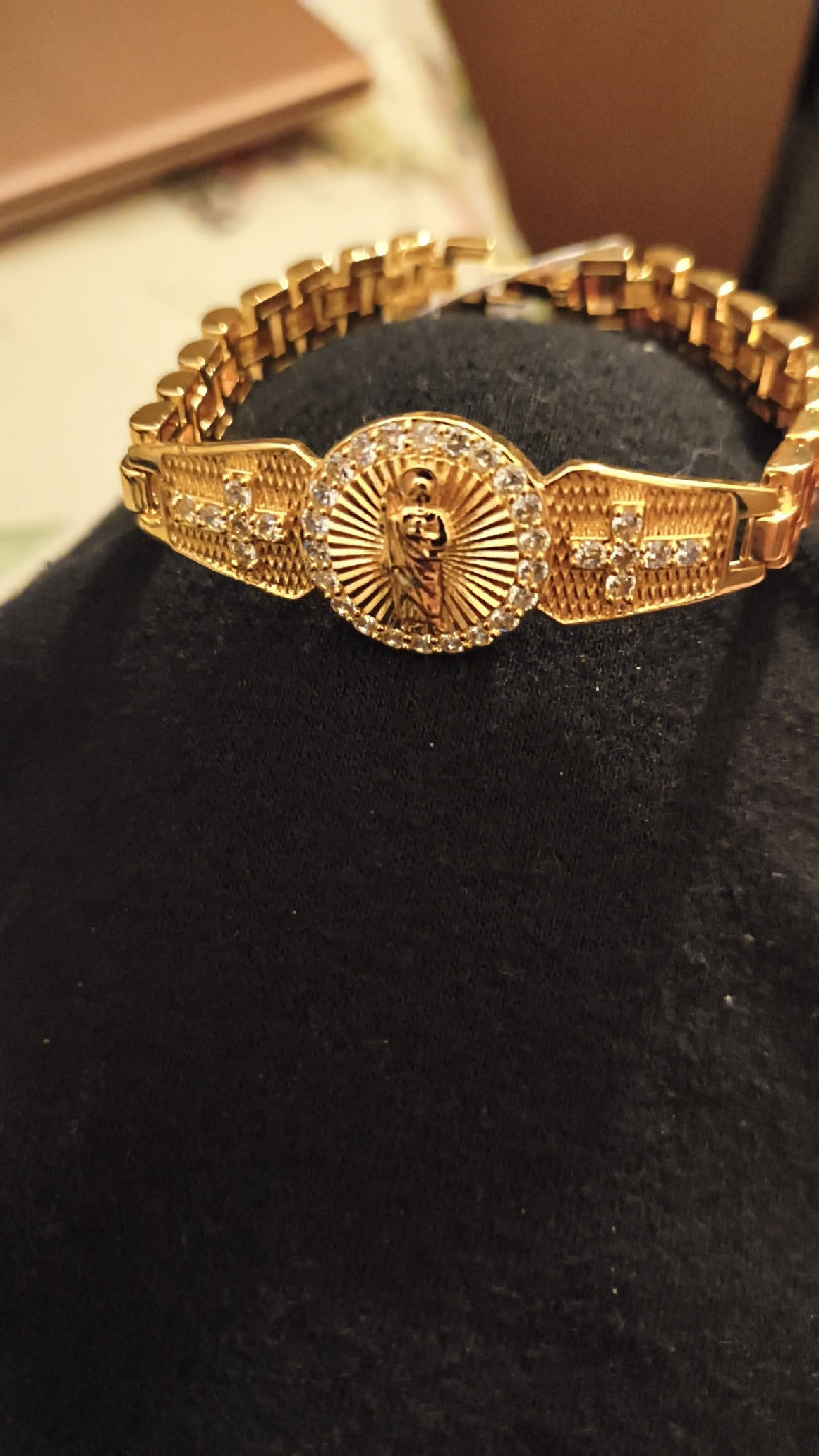 Gold Tone Bracelet