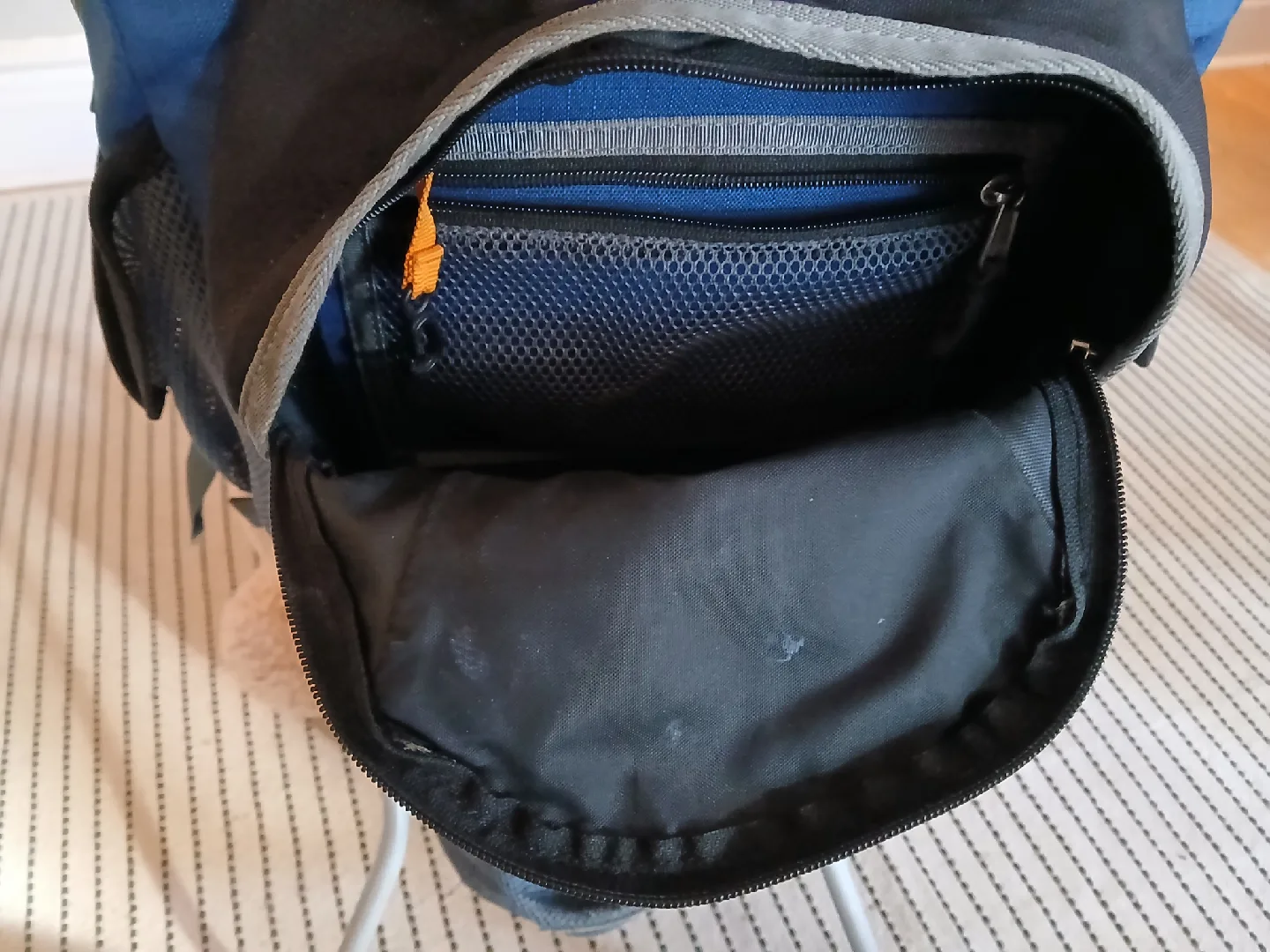 Deuter Kid Comfort III Child Carrier image indicator(8)