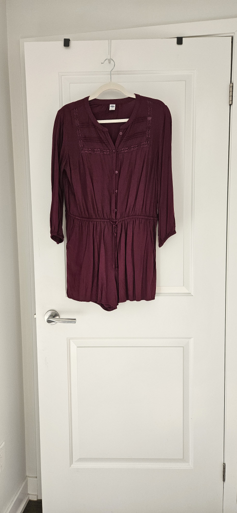 NEGOTIABLE - Old Navy Burgundy Romper - Size S (4) - photo 2