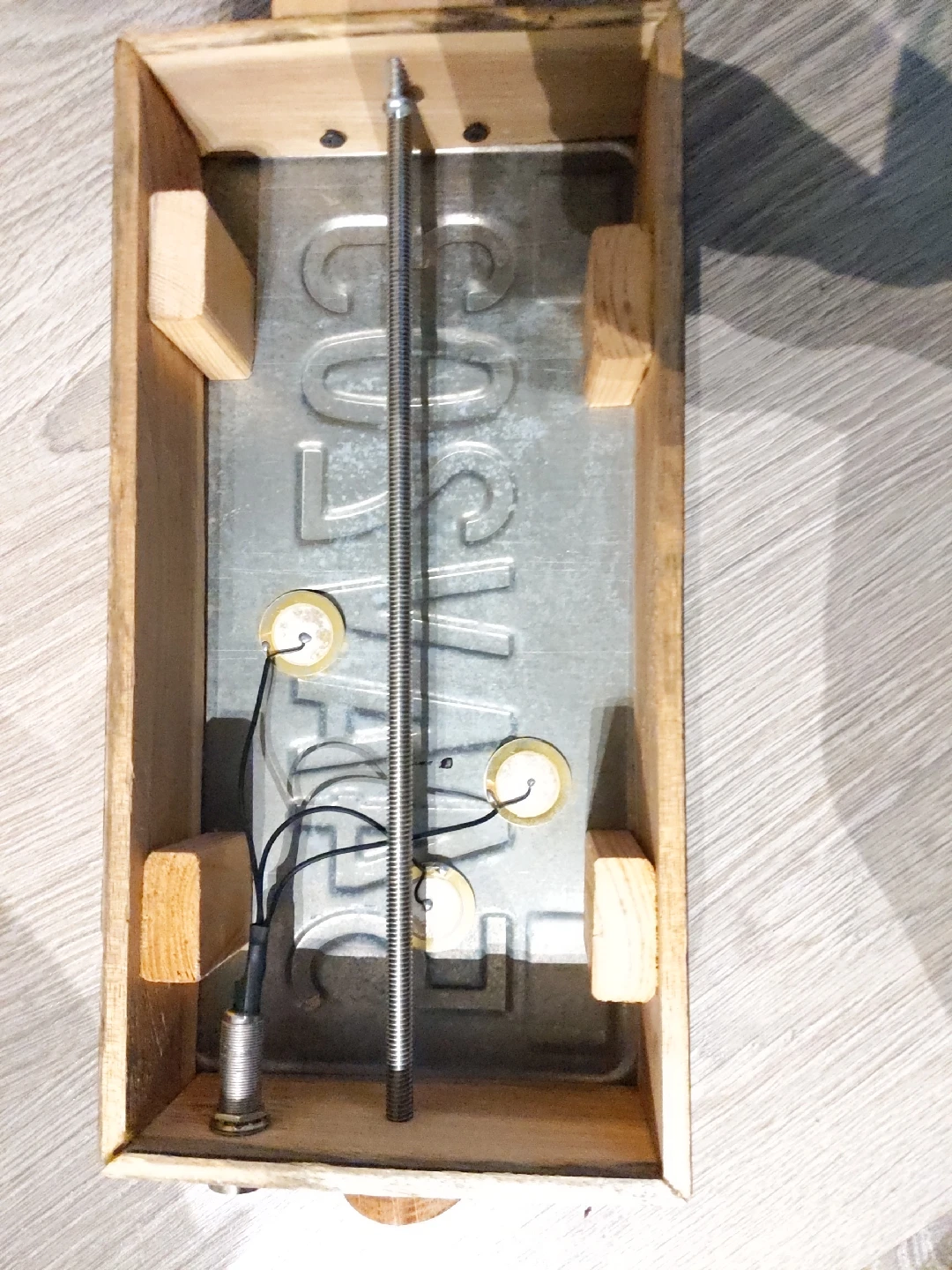 License Plate 6 string Guitar - photo 4