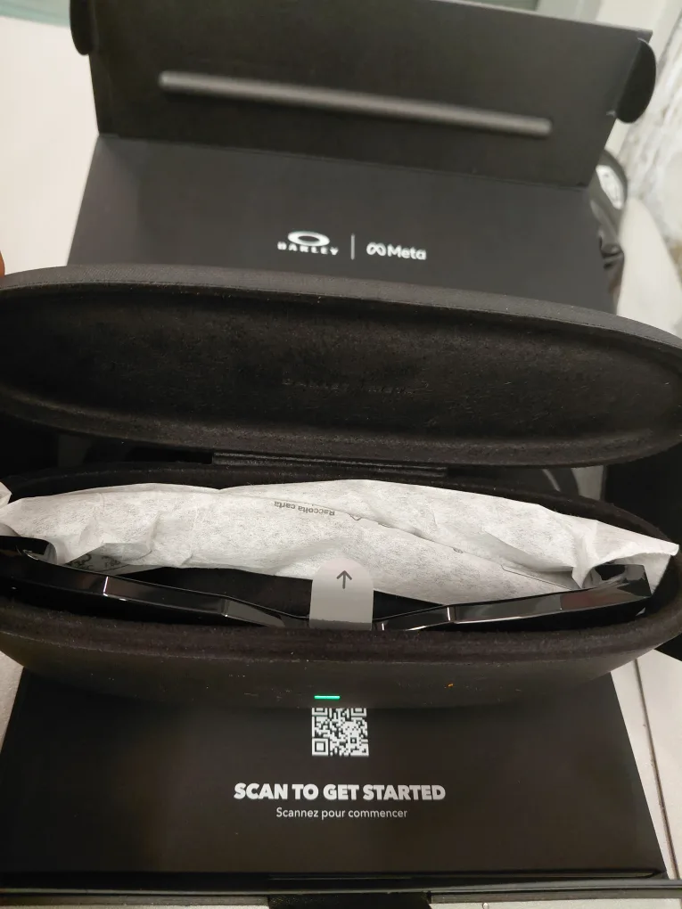 Oakley HSTN  Meta Black thumbnail