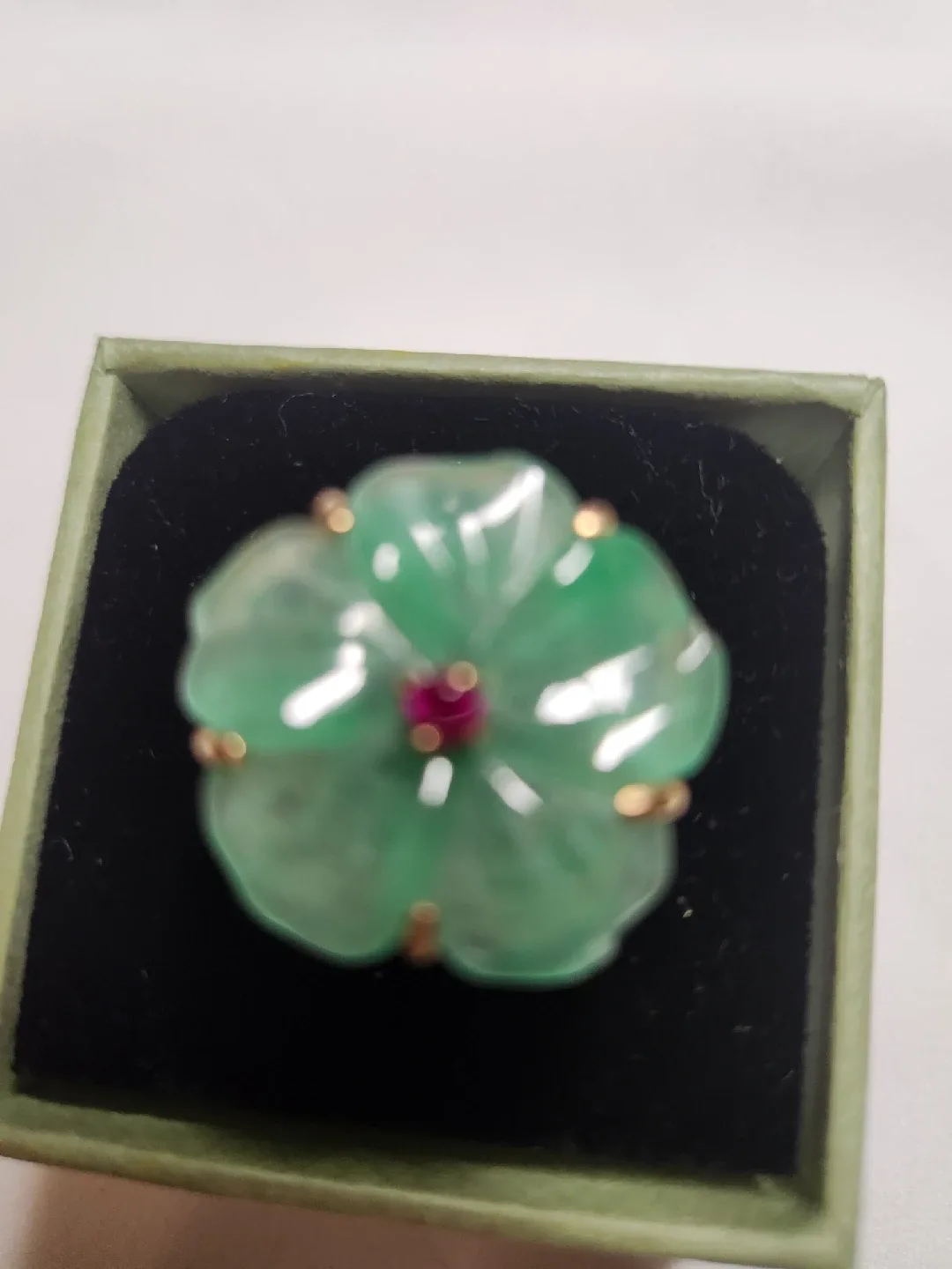 Vintage gold Flower bracelet or Ring image indicator(4)