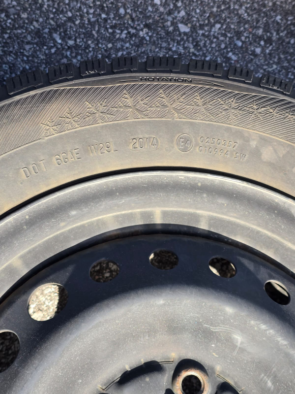 SNOW TIRES - photo 5