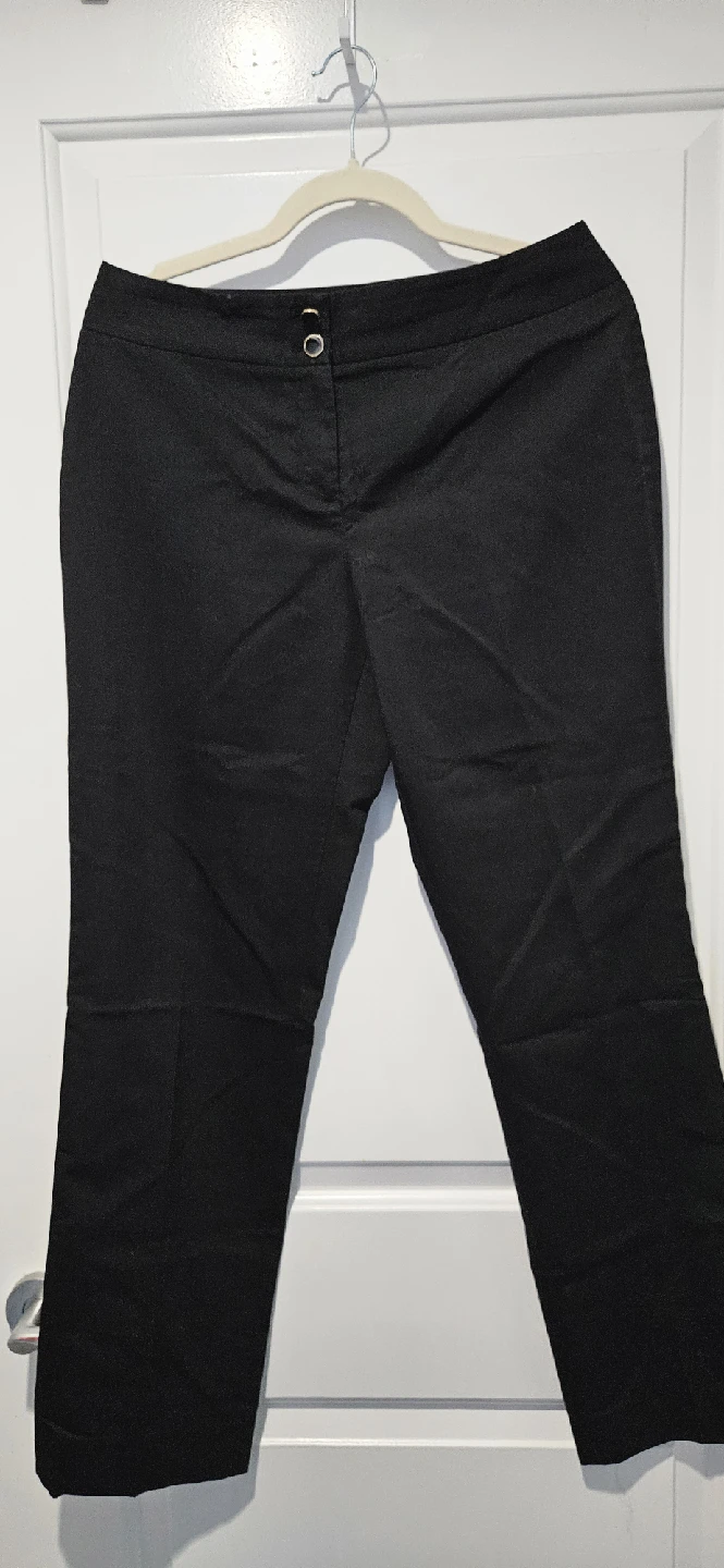 NEGOTIABLE - Jones New York Black Dress Pants, Size 6 - photo 2