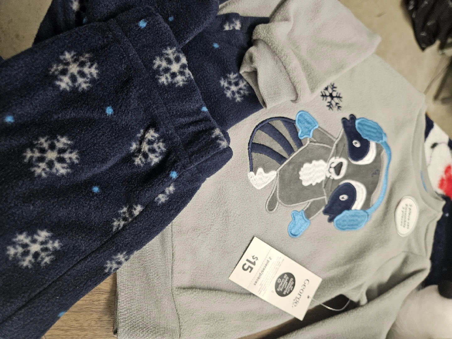 Size 3T Kids' Pajama Set - Raccoon Design