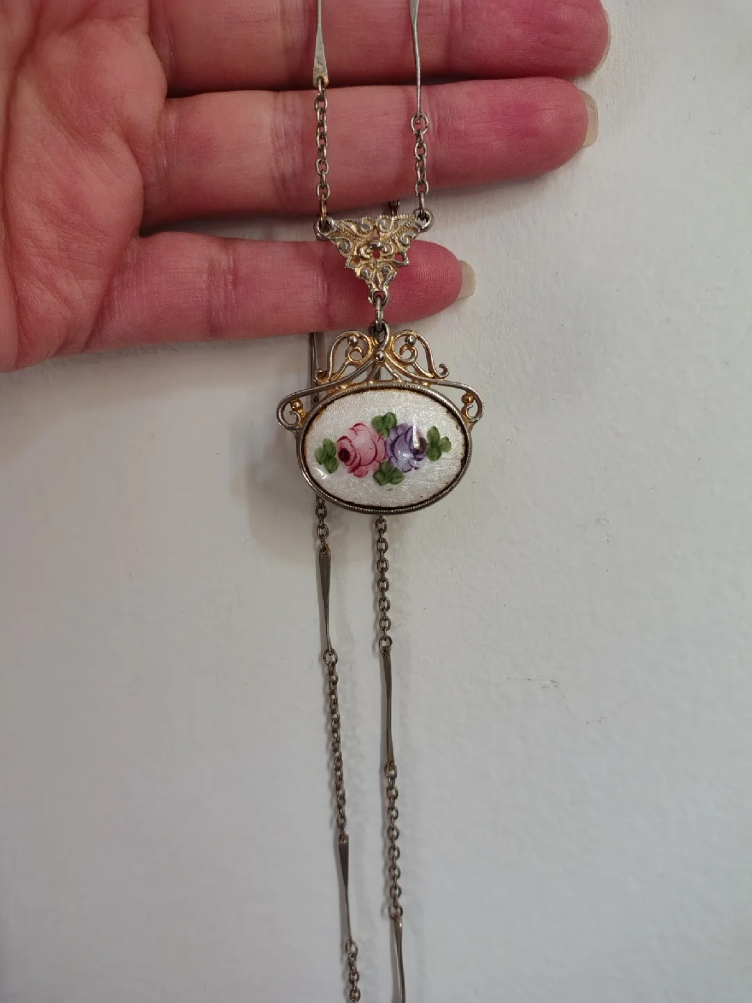 Antique Flower Pendant Engraved "1907 HBS" image indicator(2)