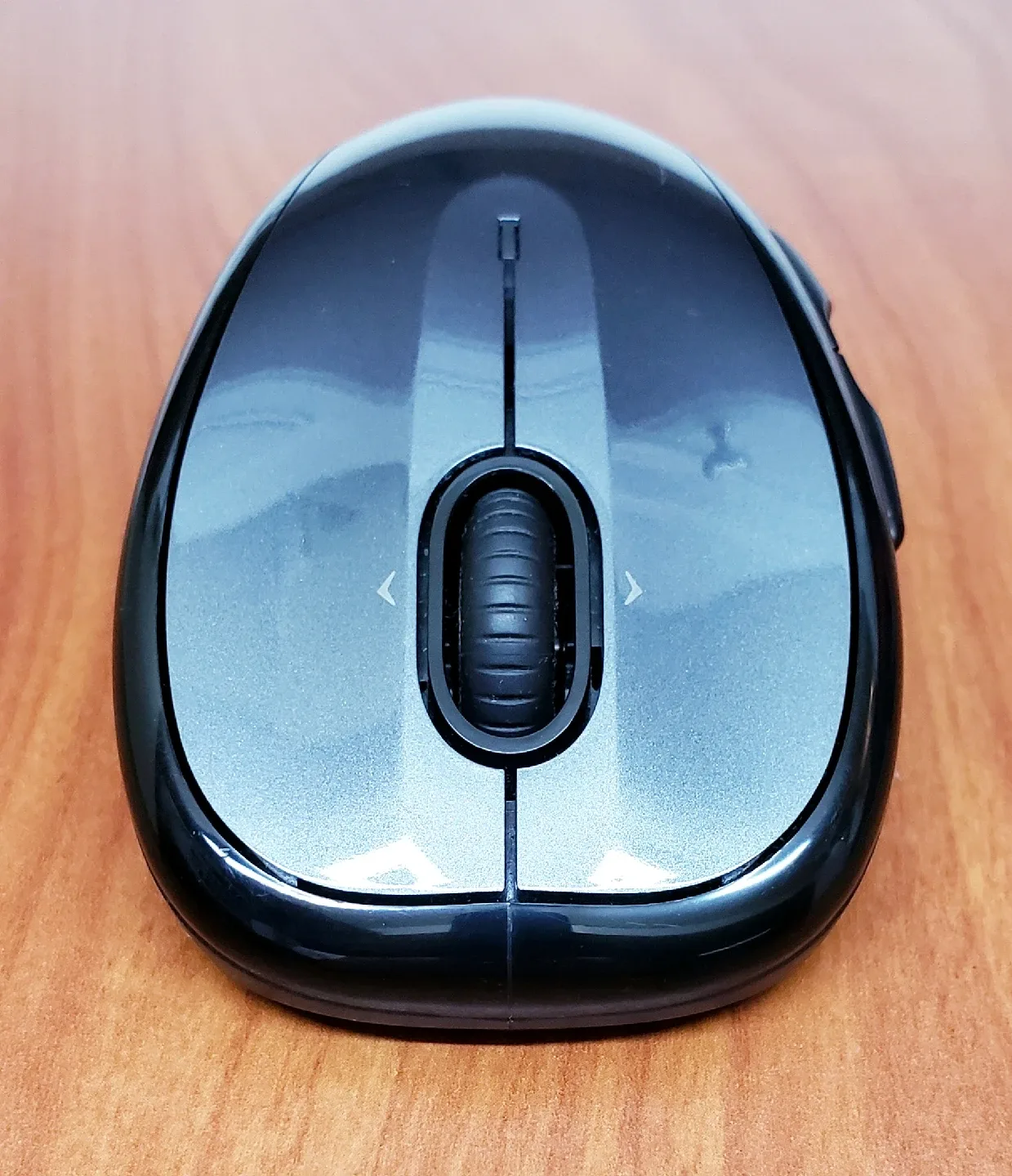 Logitech M510 Wireless Mouse thumbnail