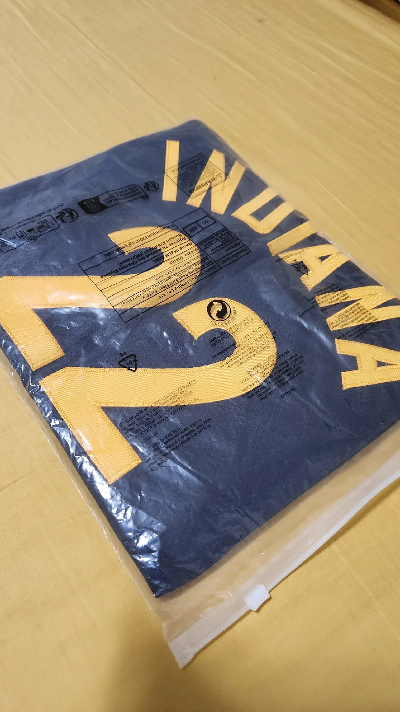 Basketball Jersey Men XL size - Caitlyn Clark *new image indicator(4)