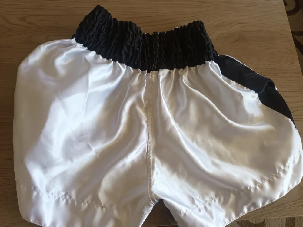 Kalsamrit Muay Thai Boxing Shorts - Size M image indicator(2)