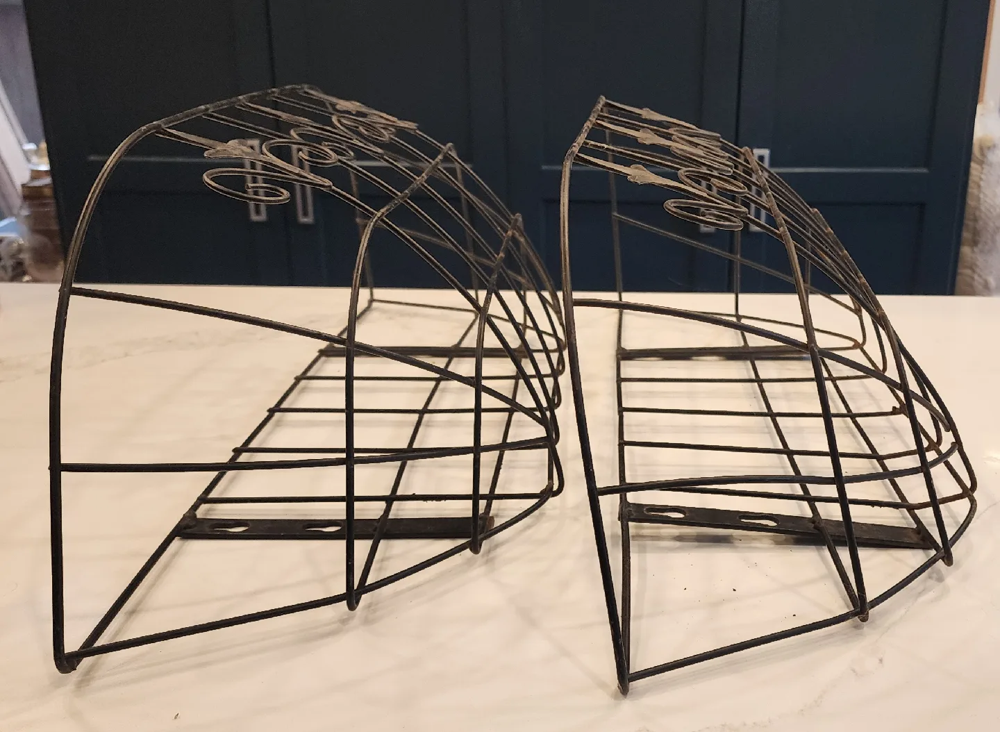 Set of 2 Vintage Metal Wall Planter Baskets image indicator(5)