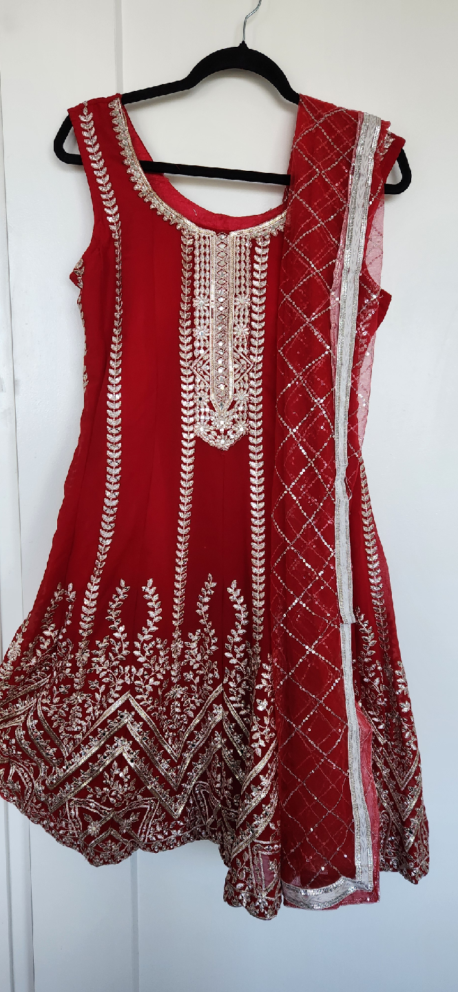 **BRAND NEW- Red Mirror Work Embroidered Indian Outfit** - photo 3