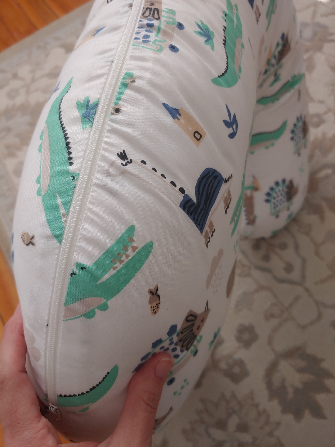 Nursing breastfeeding pillow - photo 4