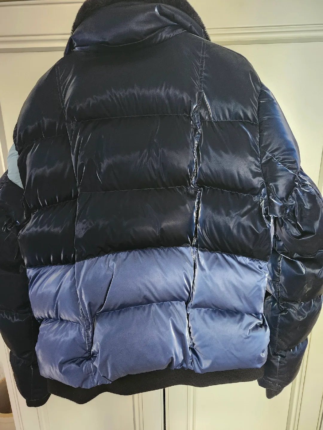 Woodbecker Puffer Jacket - Blue image indicator(5)