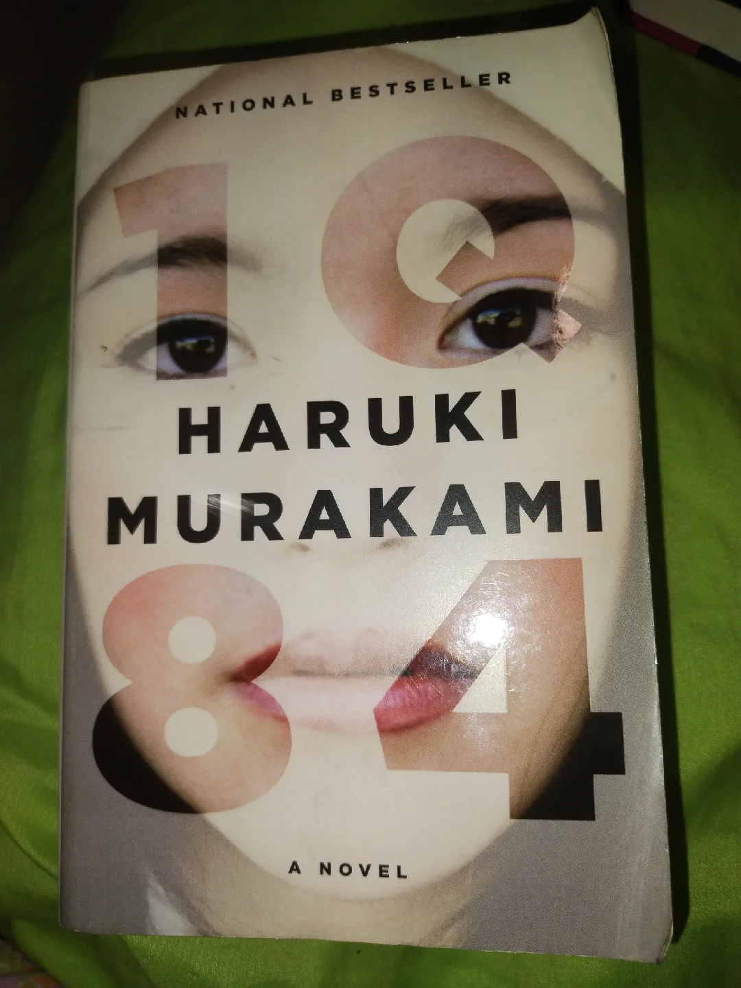 1Q84 by Haruki Murakami image indicator(2)