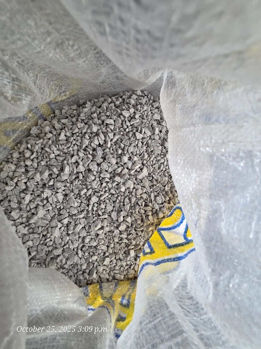 3 bags of lime stone screening gravel image indicator(2)