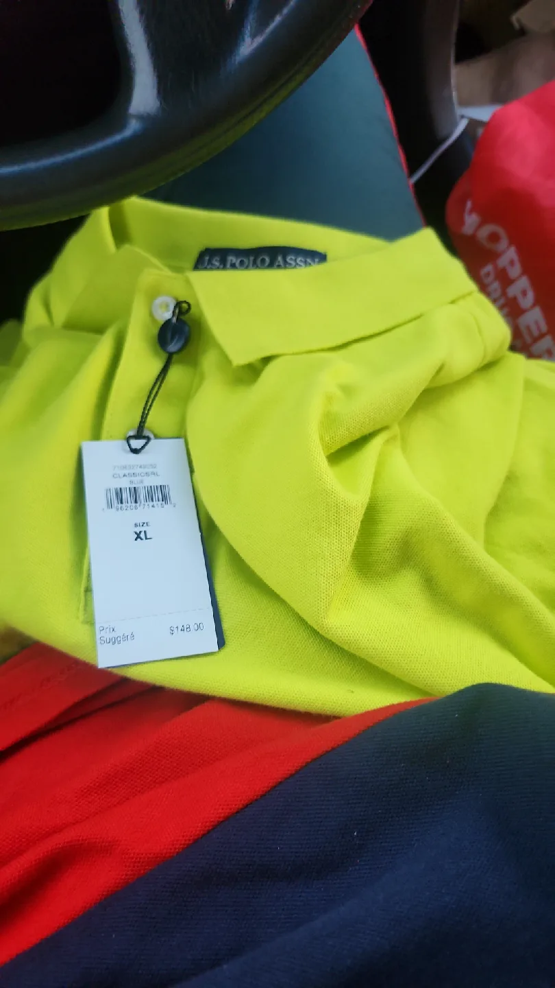 All Brand New 50% Plus Off Available in S to XXL image indicator(4)