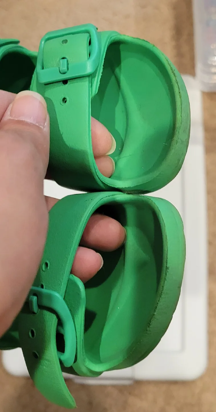 Cat & Jack Green Sandals Size 8 Toddler image indicator(4)