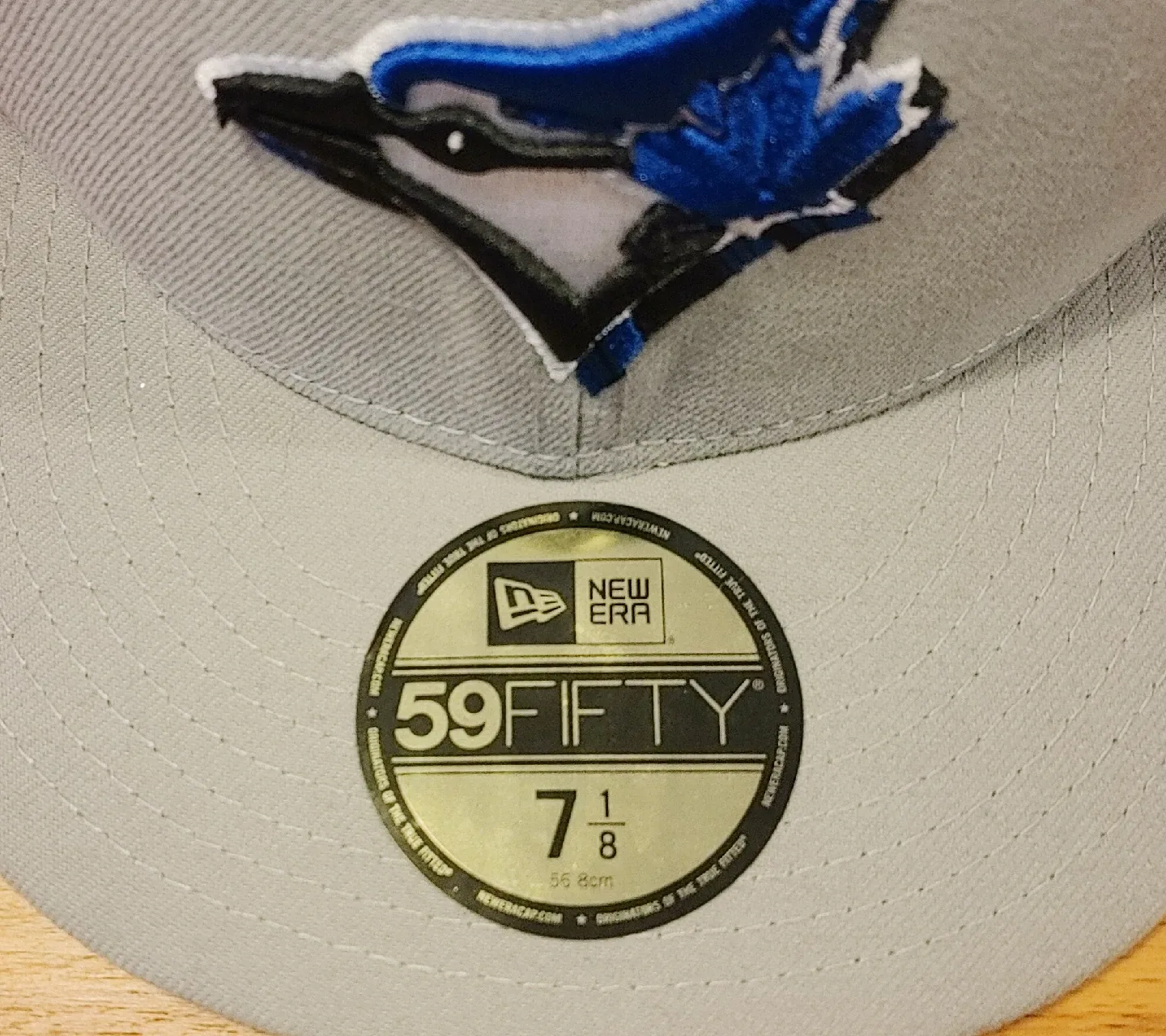 Assorted baseball capd image indicator(6)