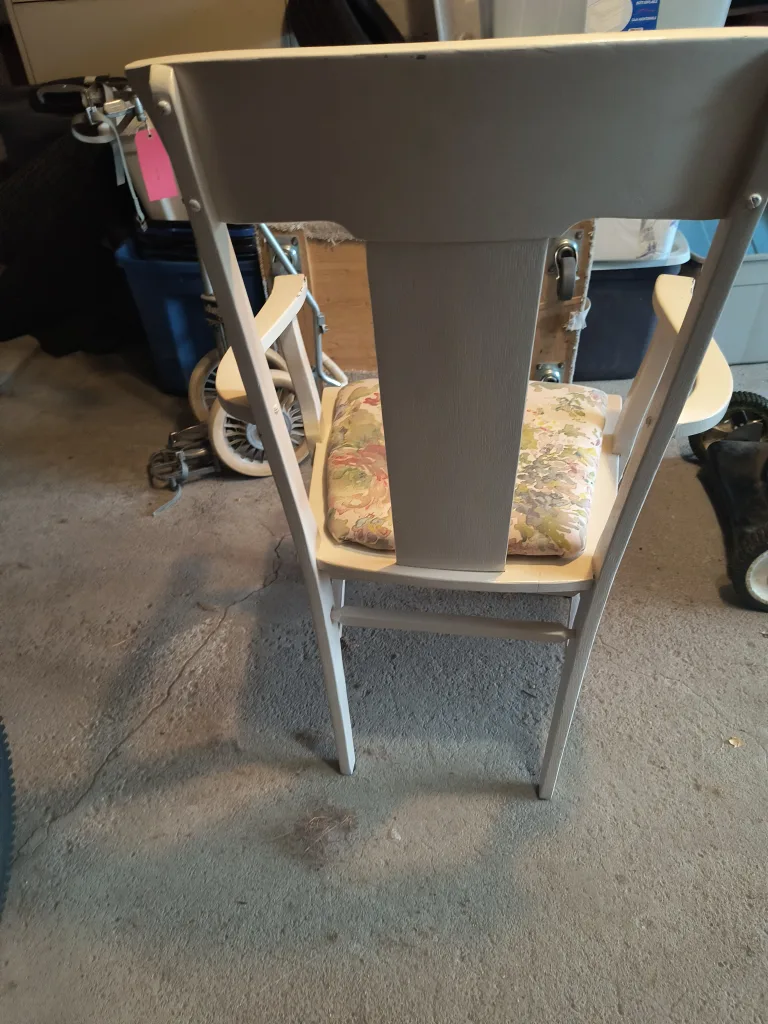 Vintage Floral Upholstered Armchair image indicator(2)