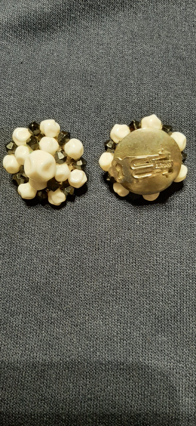 Vintage Beaded Clip On Earrings-Germany - photo 2