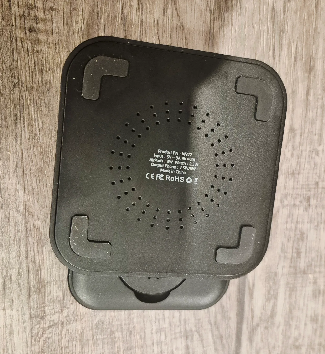 3-in-1 Foldable Wireless Charger Stand - Portable image indicator(8)