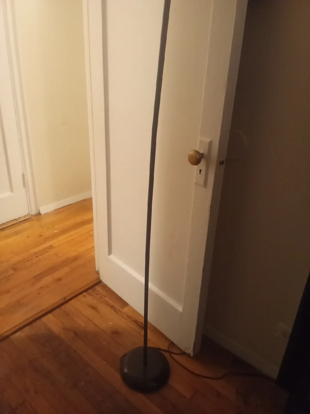 Floor Lamp "🧡" image indicator(2)