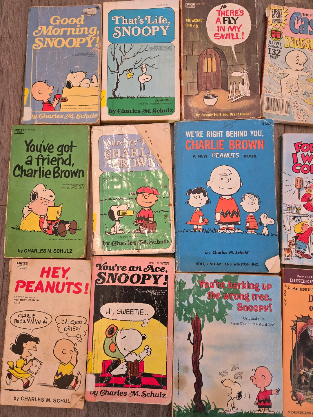 Vintage comics/cartoon books. 20 books take them all. image indicator(2)