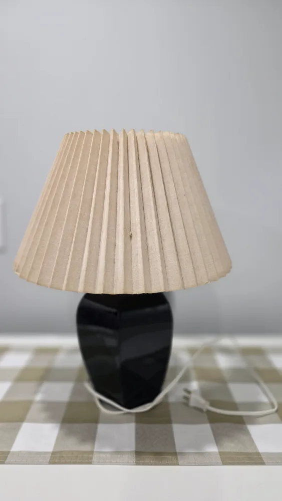 Black Ceramic Table Lamp with Pleated Shade image indicator(3)