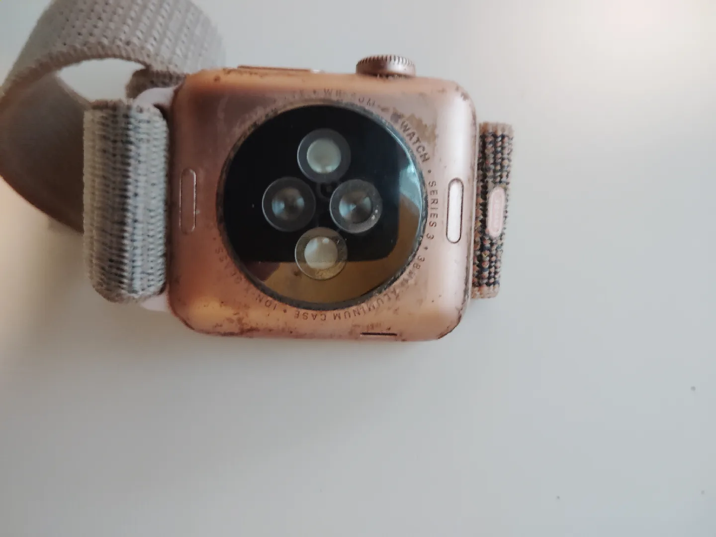 Apple Watch Series 3 - Rose Gold image indicator(2)