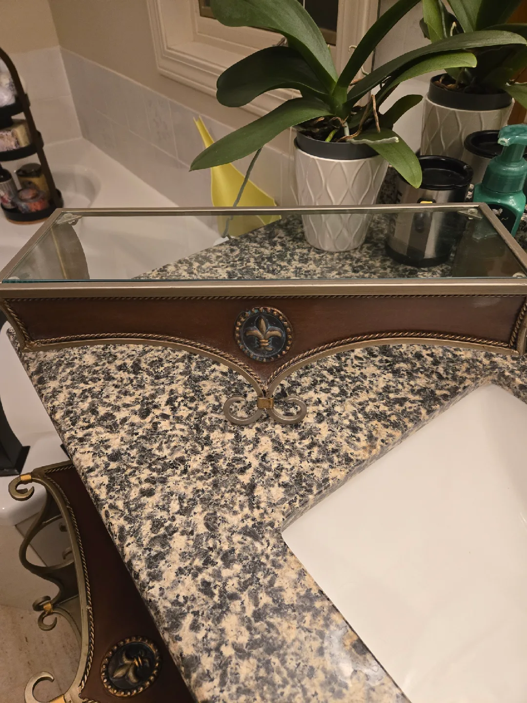 Vintage Style folding table with matching shelf. image indicator(8)