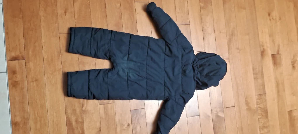 Snowsuit - photo 3