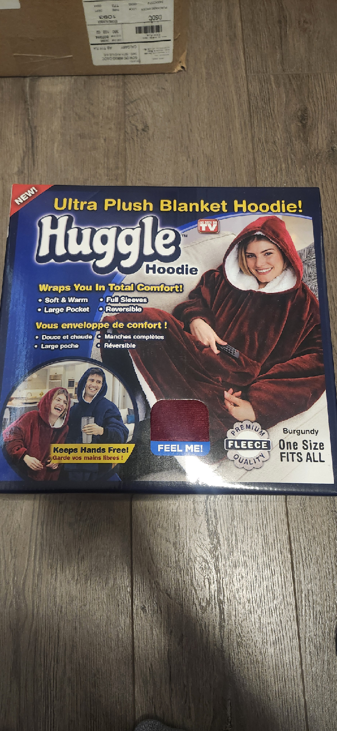Huggle Hoodie Blanket - Burgundy, One Size