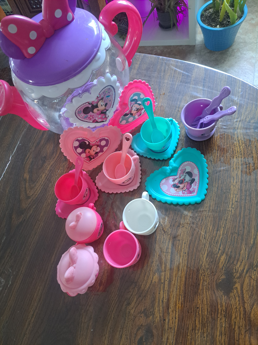 Minnie Mouse Tea Set - photo 2