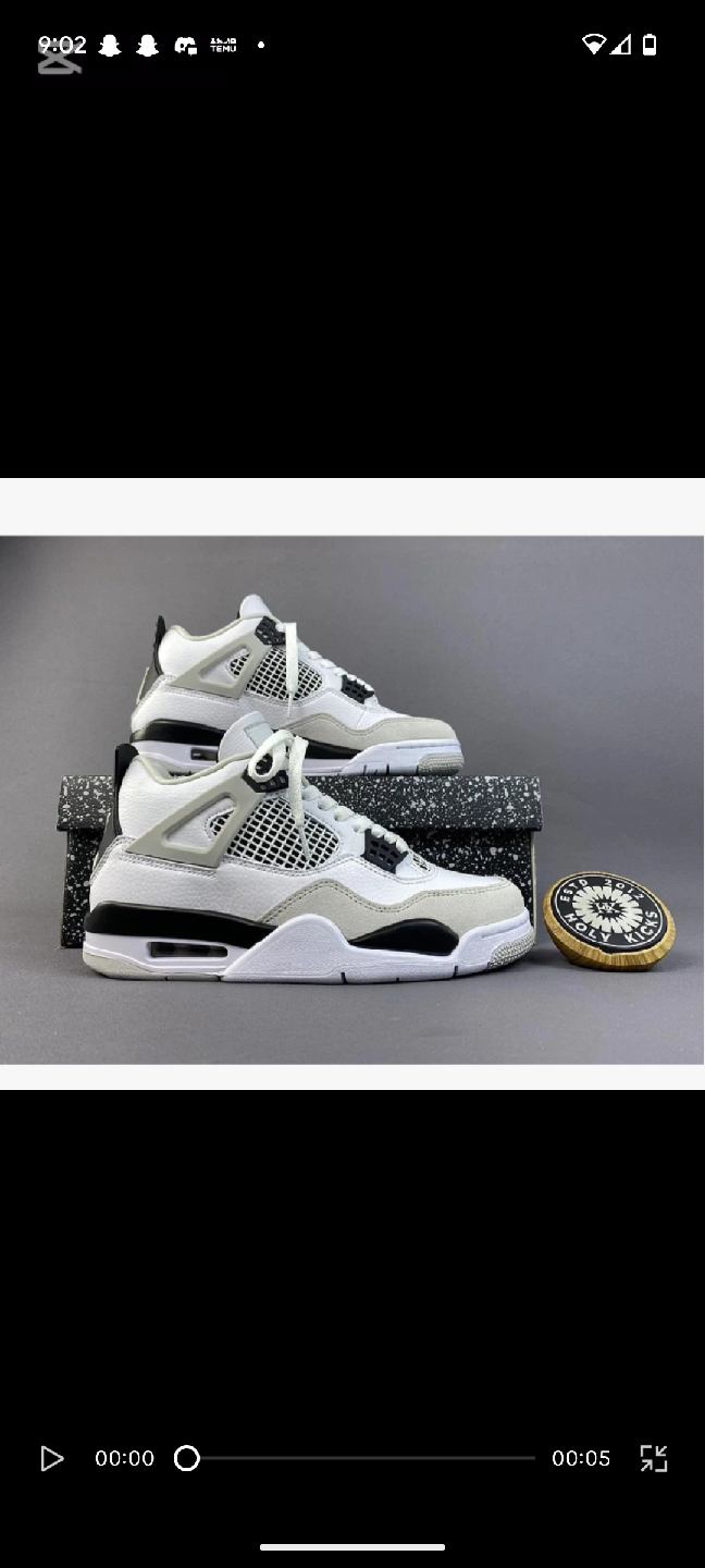 Air Jordan 4 Retro White Oreo