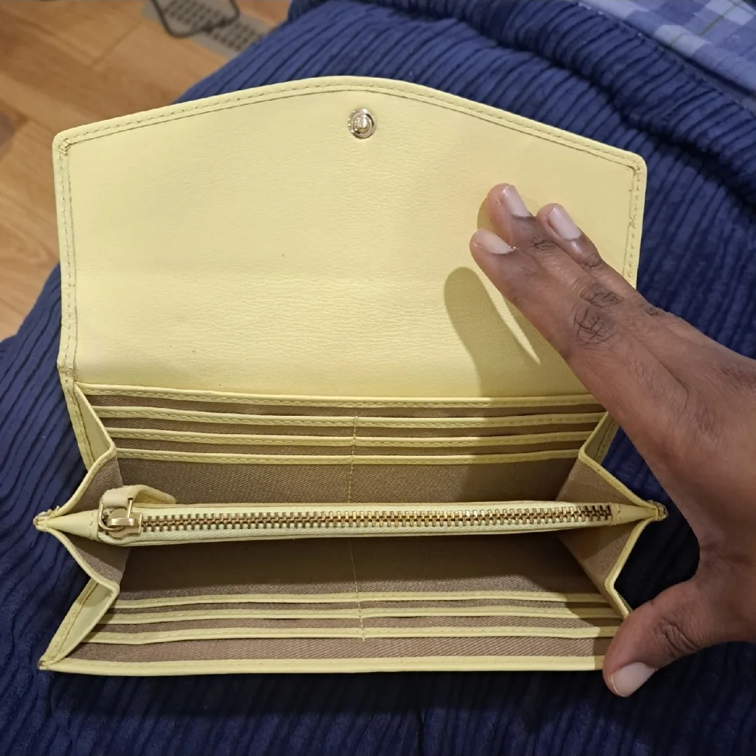 New Yellow Leather Wallet image indicator(4)