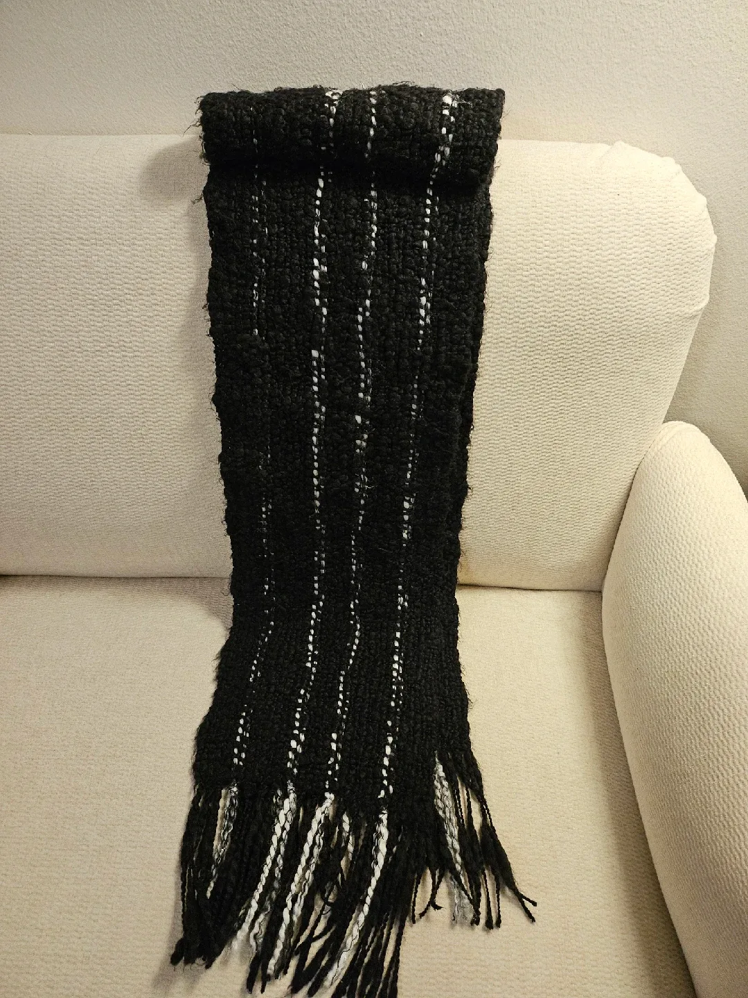Black & White Striped Scarf thumbnail