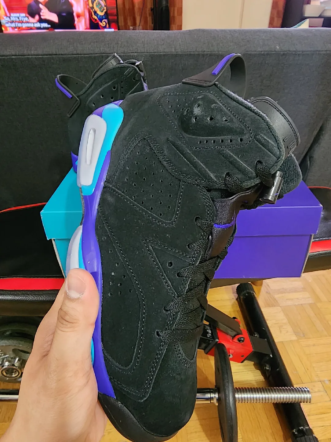 Jordan 6 Retro aqua image indicator(3)